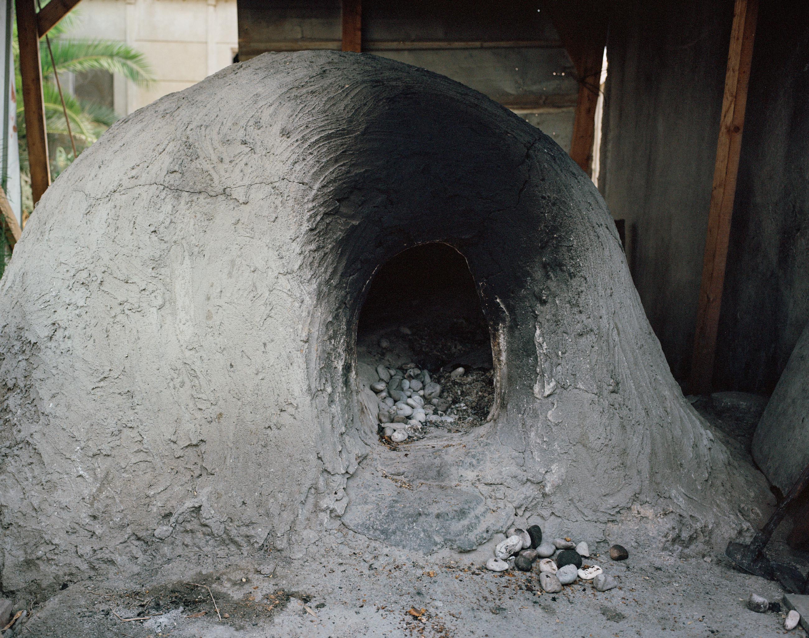 Photograph of a bread baking oven, made of mortar